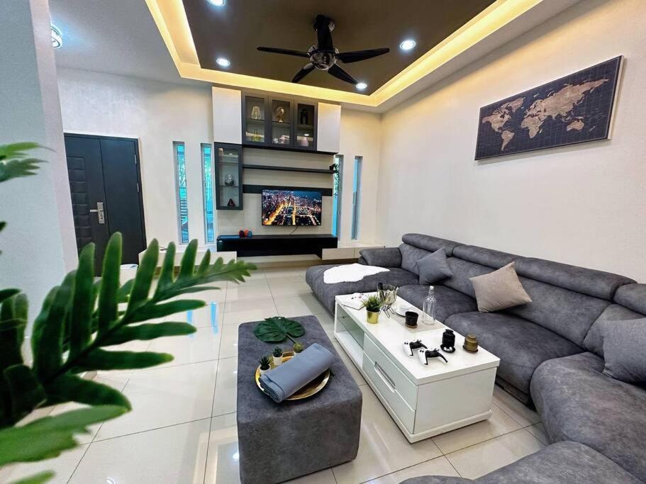 Villa Jpp Austin市区 3马力中央冷气 自动麻将机 游戏机 6分钟到 Tebrau Aeon Toppen Lotus